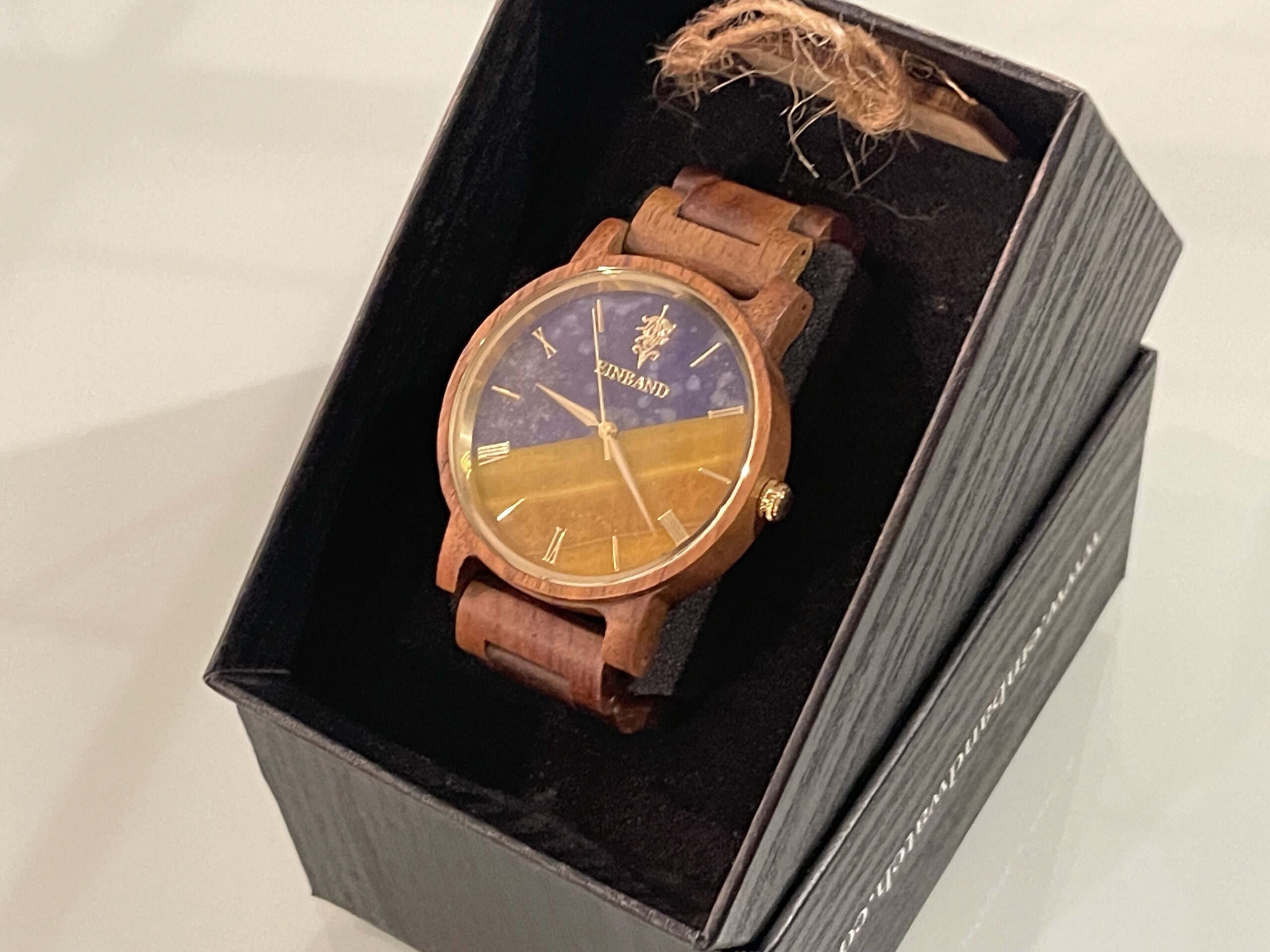 EINBAND Reise Walnut × Lapis Lazuli /Tiger Eye木製腕時計