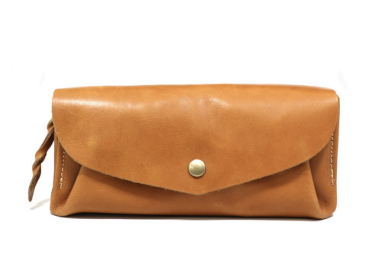 カウレザー長財布