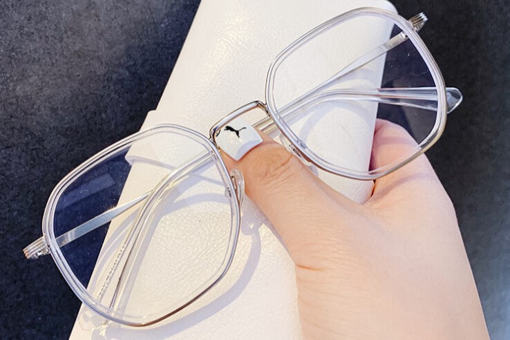 メタルフレーム　スクエアサングラス