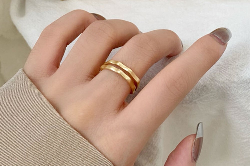 ダブルデザインリング