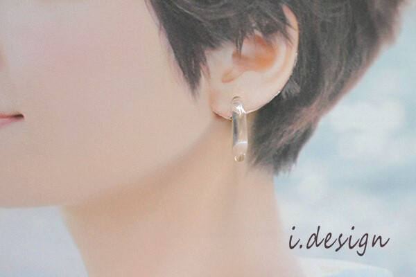 メタルキャップ付きフープピアス