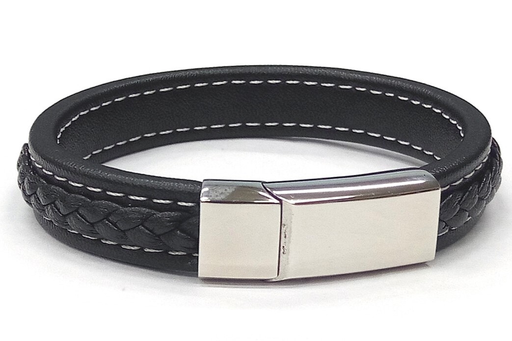 ステンレスバックルブレスレット 本革 