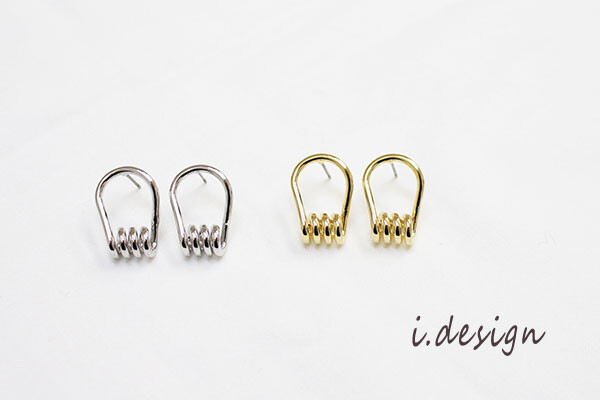 デザインドロップピアス