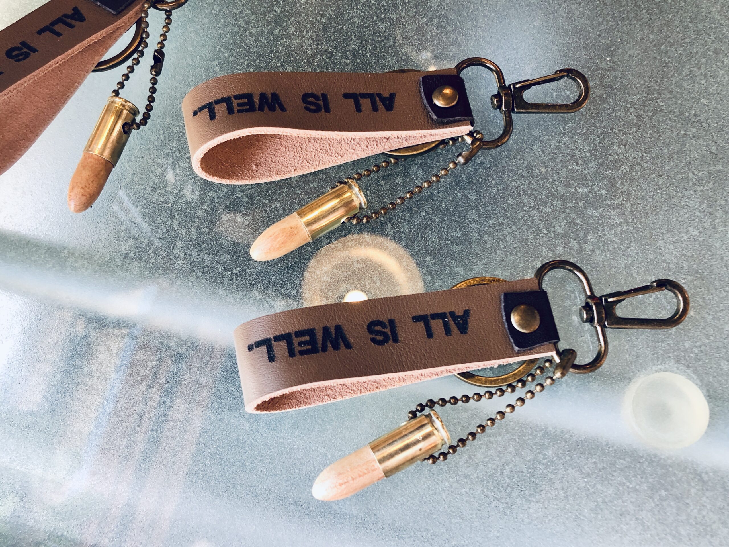 レザーキーホルダー