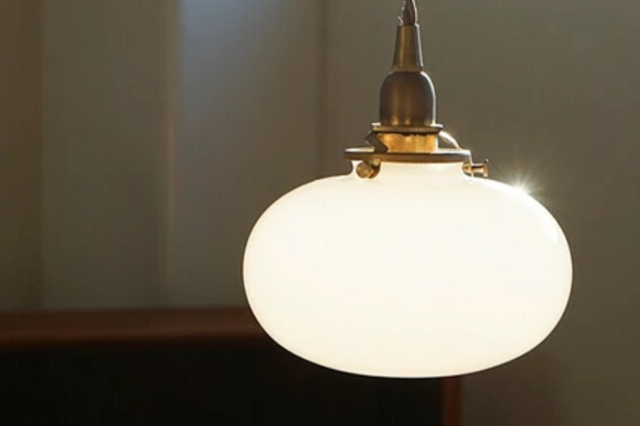 ミニガラスシェード オーバル ホワイト